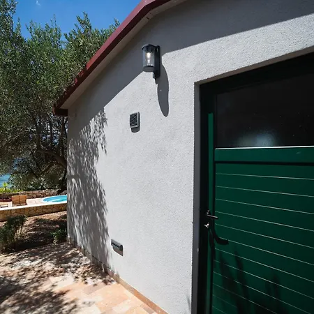 Modrave Robizon * Murter