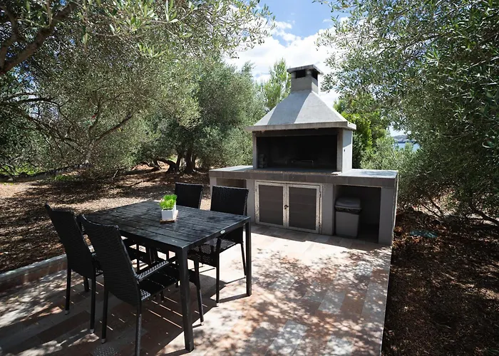 Pensionat Modrave Robizon *