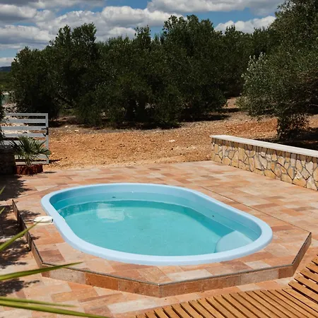 Modrave Robizon Penzion *