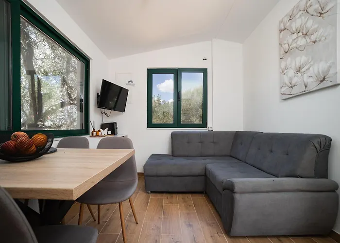 Modrave Robizon 穆泰尔岛